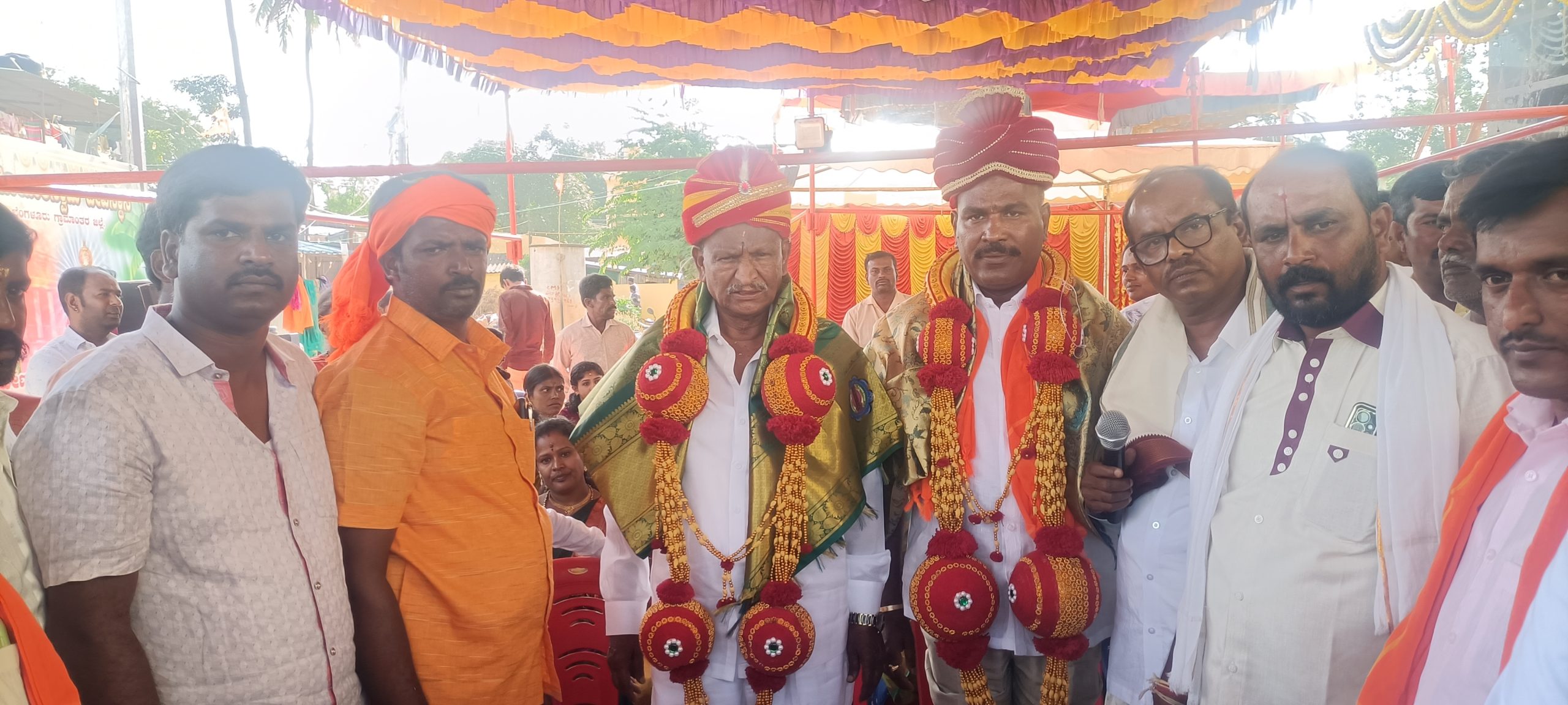 ಸಾಮರಸ್ಯ ಬೆಳೆಯಲು ದೇವಾಲಯಗಳು ಸಹಕಾರಿ: ಎಂಟಿಬಿ ನಾಗರಾಜ್