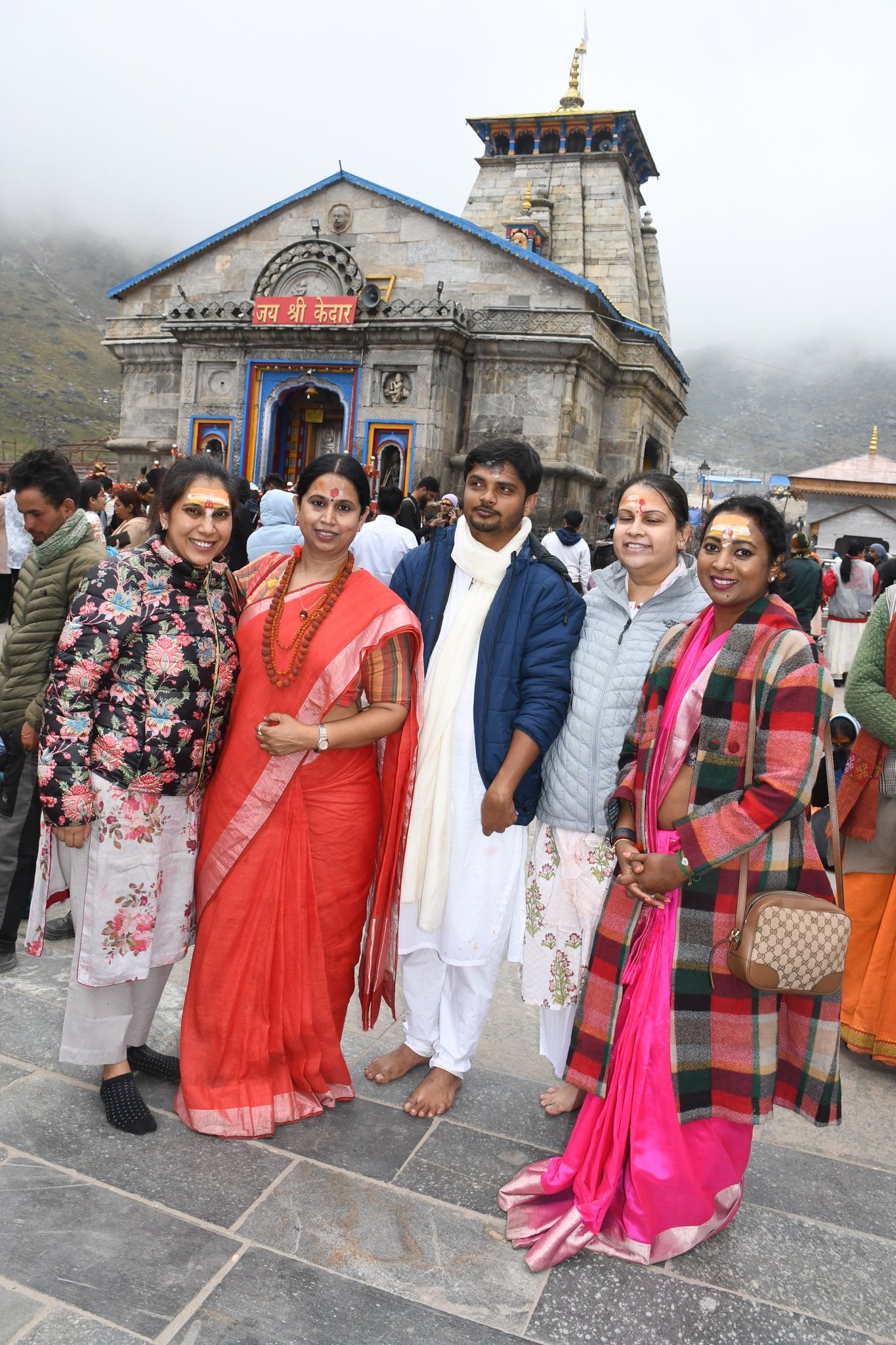 ಕೇದಾರನಾಥ ದರ್ಶನ ಪಡೆದ ಸಚಿವೆ ಲಕ್ಷ್ಮಿ ಹೆಬ್ಬಾಳ್ಕರ್
