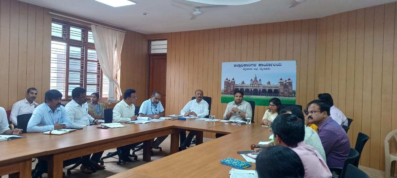 ಕೋವಿಡ್ ಬಗ್ಗೆ ಜಿಲ್ಲೆಯ ಜನರು ಮುಂಜಾಗ್ರತೆವಹಿಸಿ- ಜಿಲ್ಲಾಧಿಕಾರಿ ಡಾ ಕೆವಿ ರಾಜೇಂದ್ರ