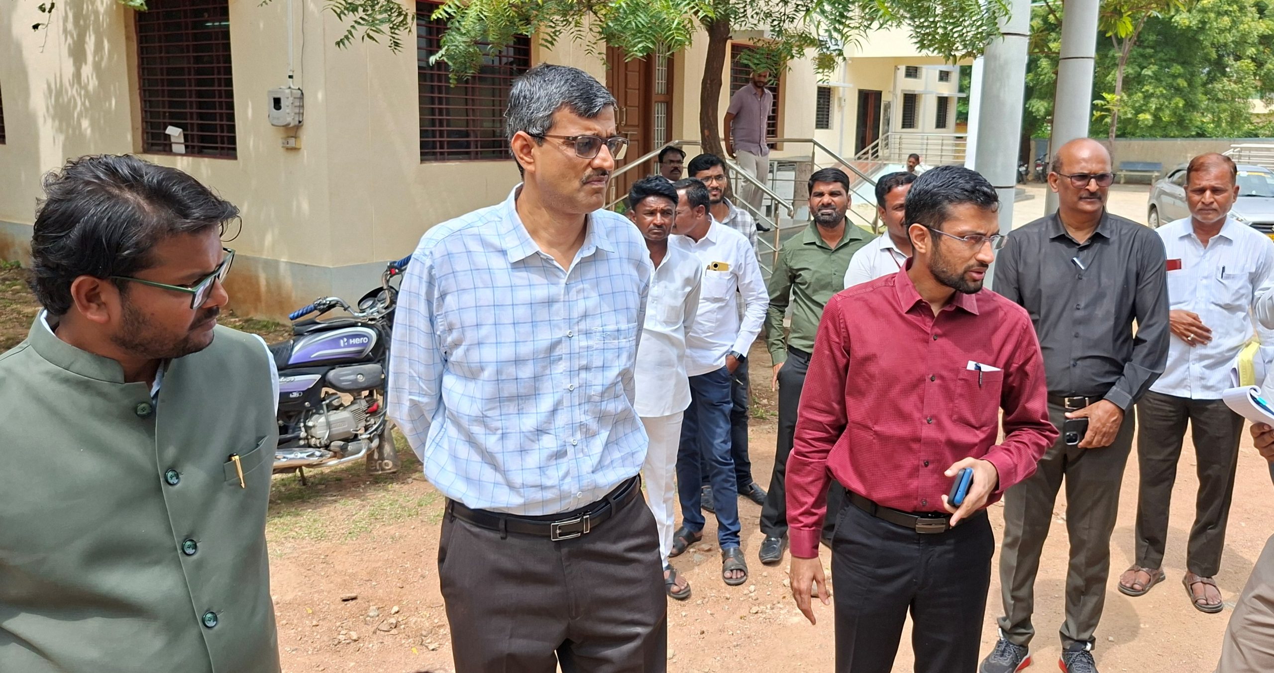 ಜಿಲ್ಲೆೆಯ ಮೂಲಸೌಕರ್ಯಗಳ ಅಗತ್ಯತೆ ವರದಿ ಸರಕಾರಕ್ಕೆೆ ಸಲ್ಲಿಕೆ: ಕಾಮಗಾರಿ ಗುಣಮಟ್ಟ ಕಾಪಾಡಲು - ಸಿಂಗ್ ಎಚ್ಚರಿಕೆ