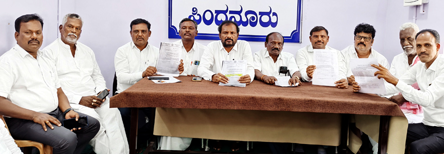ಹಂಪನಗೌಡ ಬಾದರ್ಲಿ ದಲಿತ ವಿರೋಧಿಯಲ್ಲ ಪಕ್ಷ ಸಂಘಟನೆ ಬಗ್ಗೆ ಮಾತನಾಡುವ ನೈತಿಕತೆ ಬಸನಗೌಡರಿಗಿಲ್ಲ. ಬಸನಗೌಡ ಬಾದರ್ಲಿ ಅನನುಭವಿ ರಾಜಕಾರಣಿ - ಅಶೋಕ ಉಮಲೂಟಿ